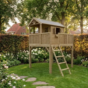 groot houten speelhuis met zijplatform