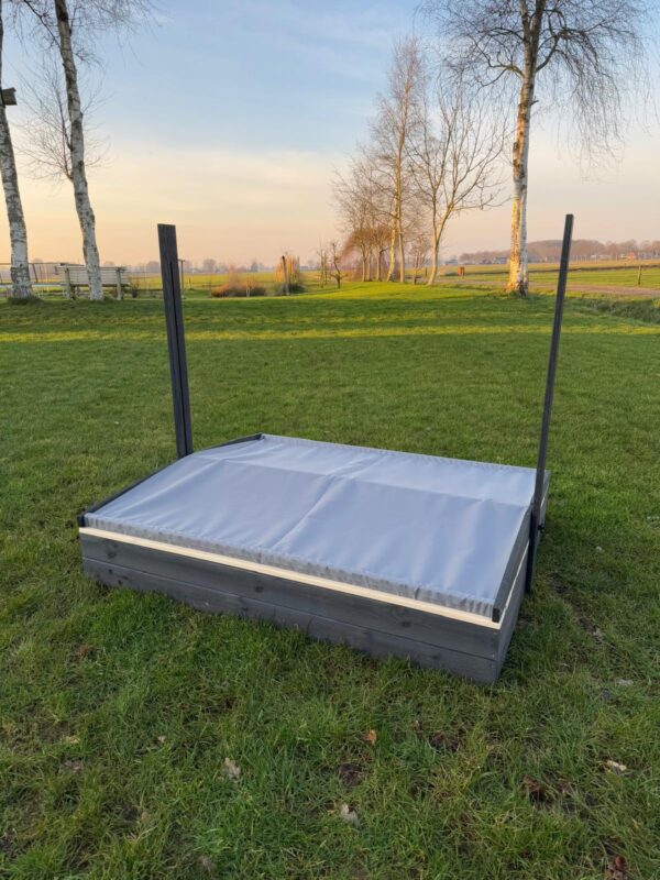 Zandbak met parasoldak 140 x 120 - met opklapbare bankjes - 2 planks antraciet met naturel  - Prestige Garden - Afbeelding 9