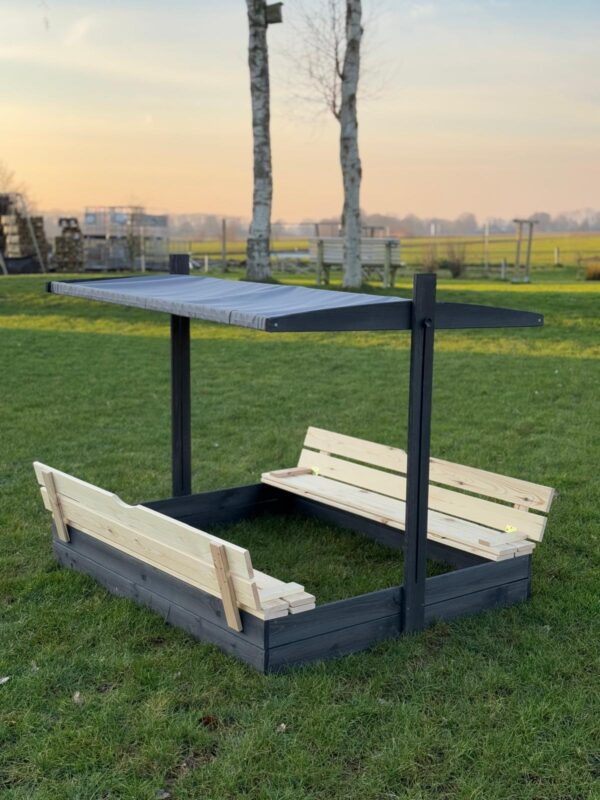 Zandbak met parasoldak 140 x 120 - met opklapbare bankjes - 2 planks antraciet met naturel  - Prestige Garden - Afbeelding 6