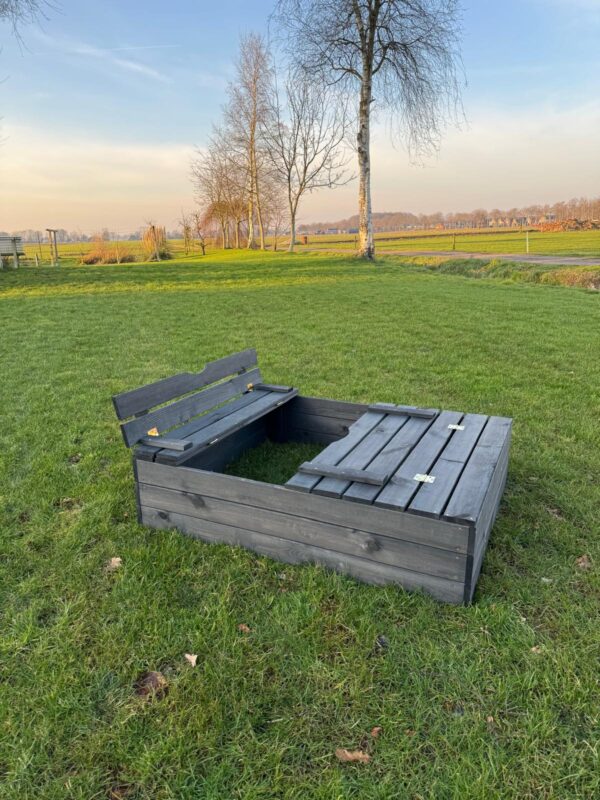 Zandbak 120 x 120 - met opklapbare bankjes - 3 planks antraciet  - Prestige Garden - Afbeelding 6