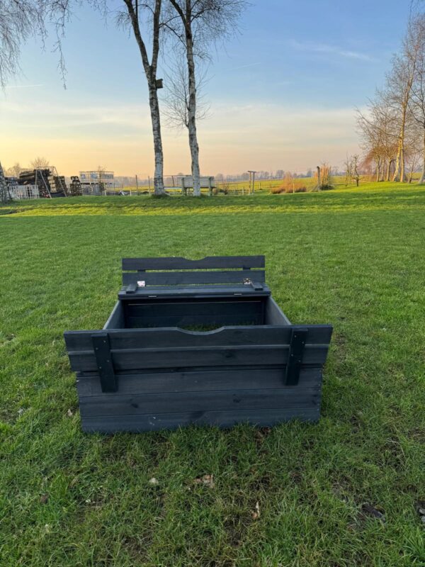 Zandbak 120 x 120 - met opklapbare bankjes - 3 planks antraciet  - Prestige Garden - Afbeelding 7